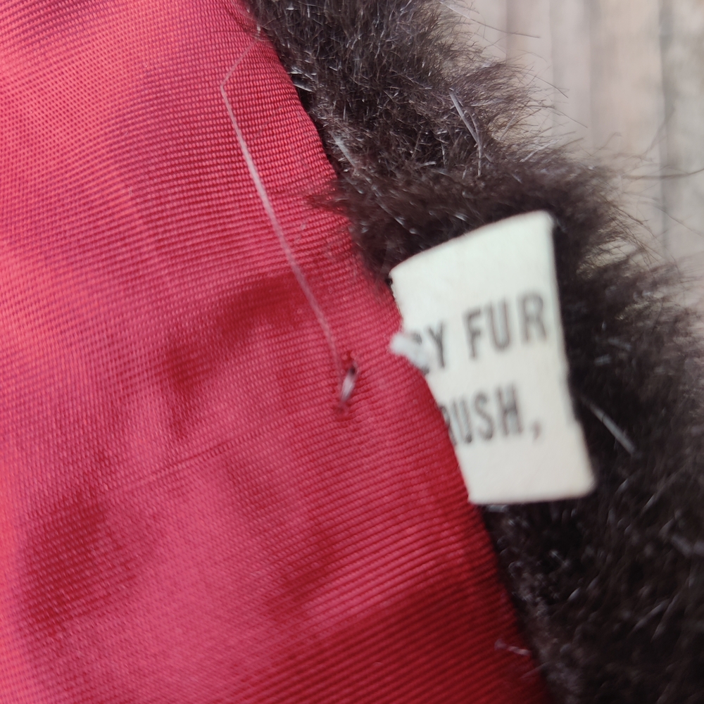 VTG 60s Dark Brown Vegan Faux Fur Cape Shawl Wrap Lined Pockets Glam Luxe READ - Picture 15 of 16